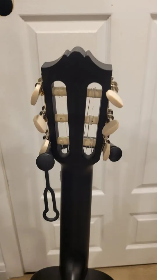 $120 Yamaha GL1 Mini 6-String Nylon Guitalele - Black image indicator(5)