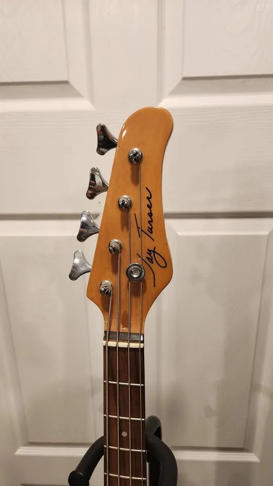 $240 Jay Turser Short Scale Bass Guitar - Blue image indicator(5)