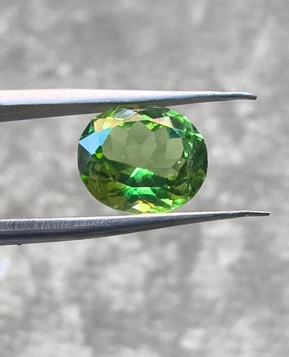 1.9 CTS Faceted Peridot, Beautiful Green Color - photo 5