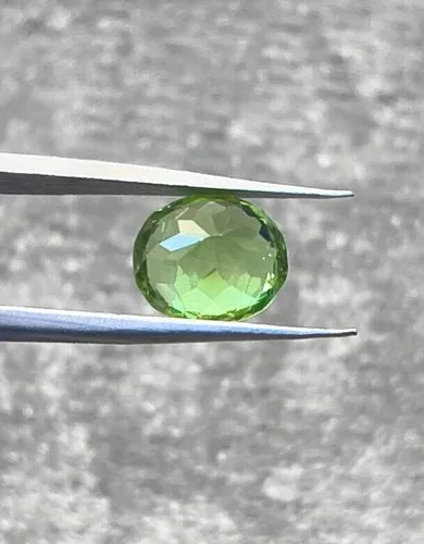 1.9 CTS Faceted Peridot, Beautiful Green Color image indicator(10)