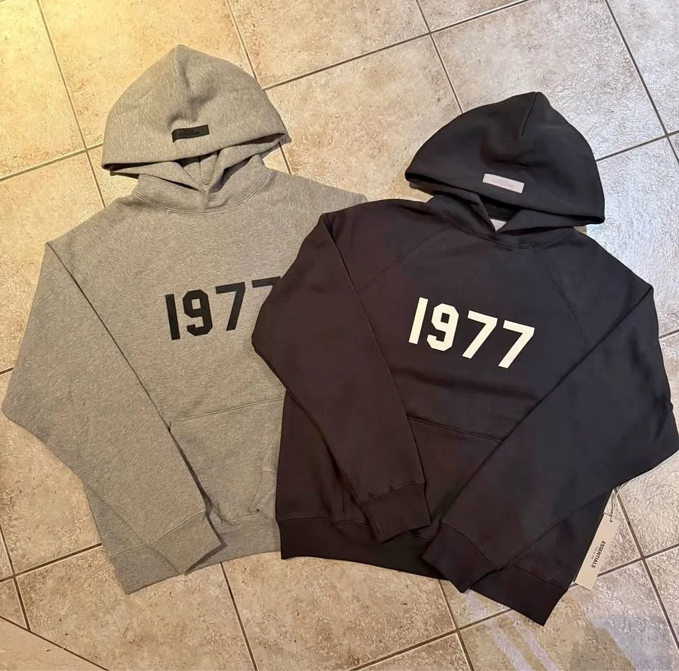 *AUTHENTIC* Essentials 1977 Hoodies & Sweatpants