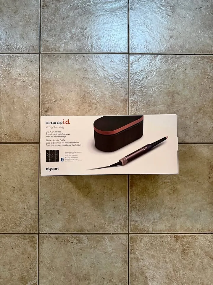 *BRAND NEW* Dyson Airwrap ID Straight + Wavy
