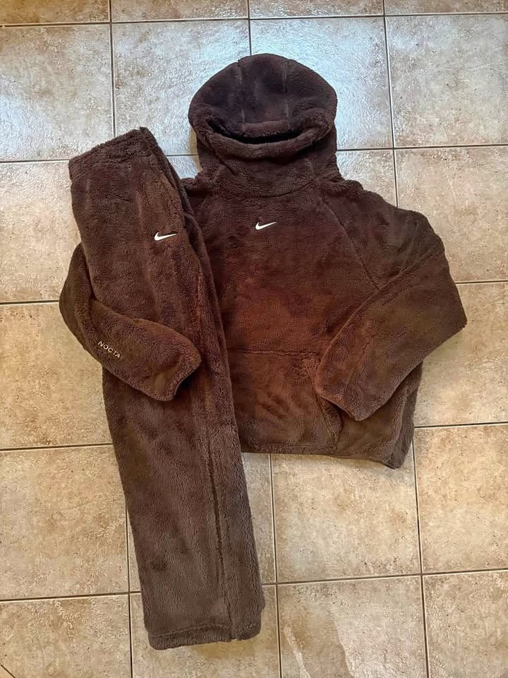 Nike Nocta Polar Chalet Fleece Set (M, & L)