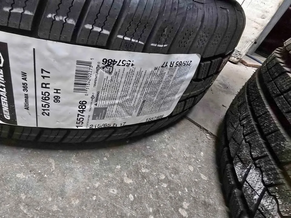 General Altimax 365 AW 215 65 17