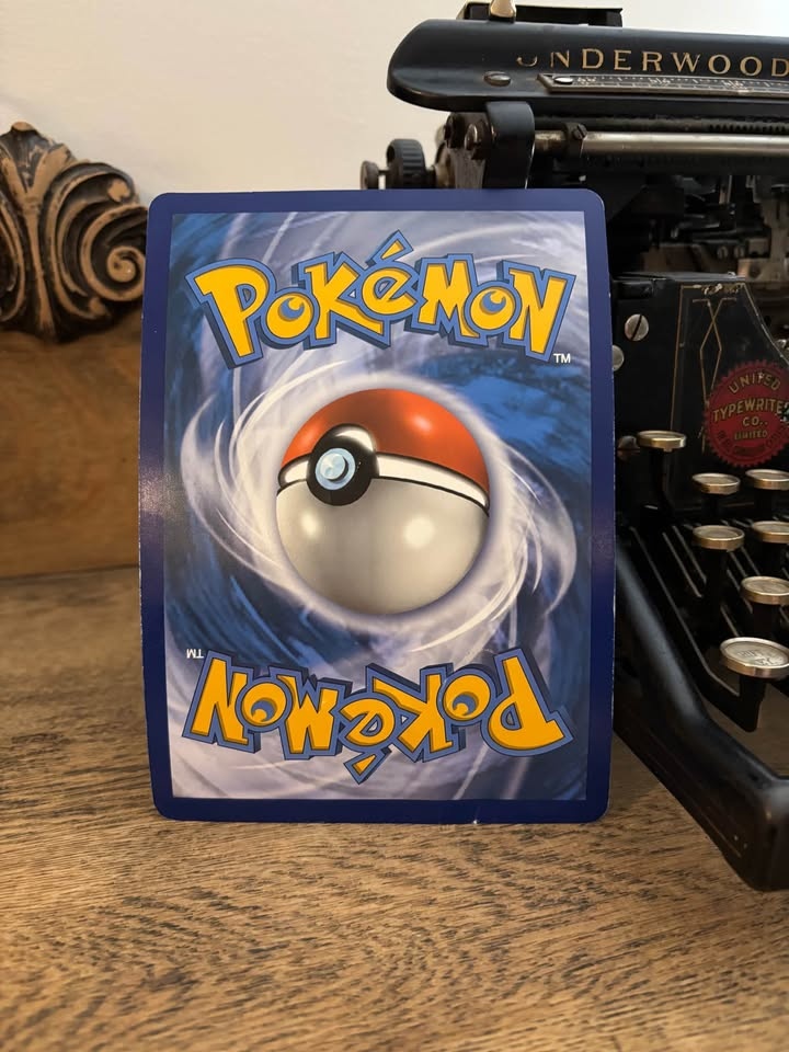 Pikachu V Union #SWSH139 Jumbo Pokemon Card - photo 2