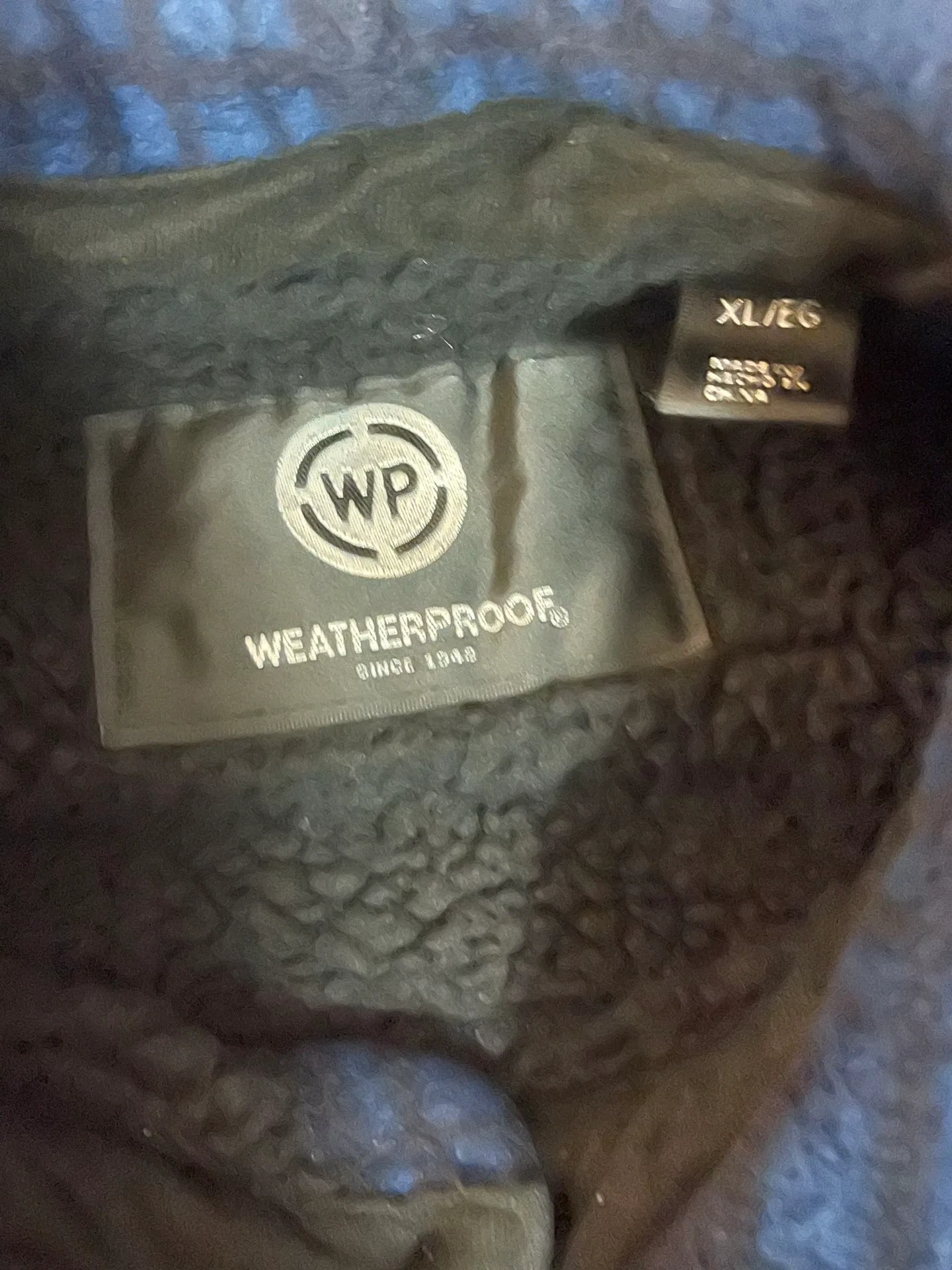 Weather Proof Thick Flanel image indicator(2)
