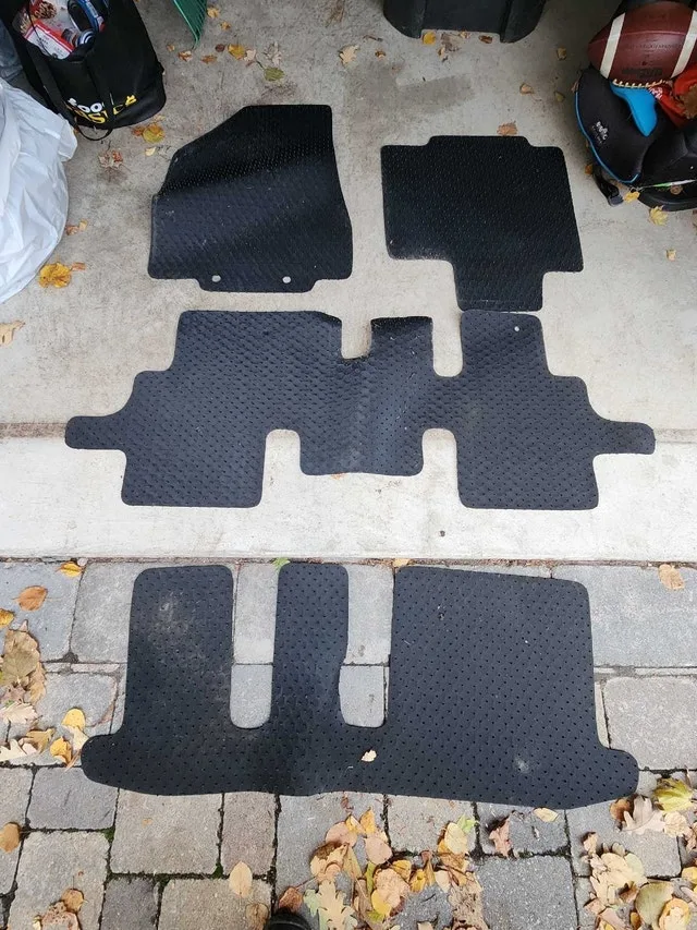 Winter floor mats for Infiniti QX60 -2013-2022