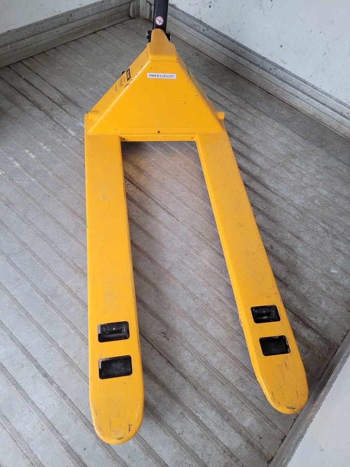 Uline Pallet Truck - photo 3