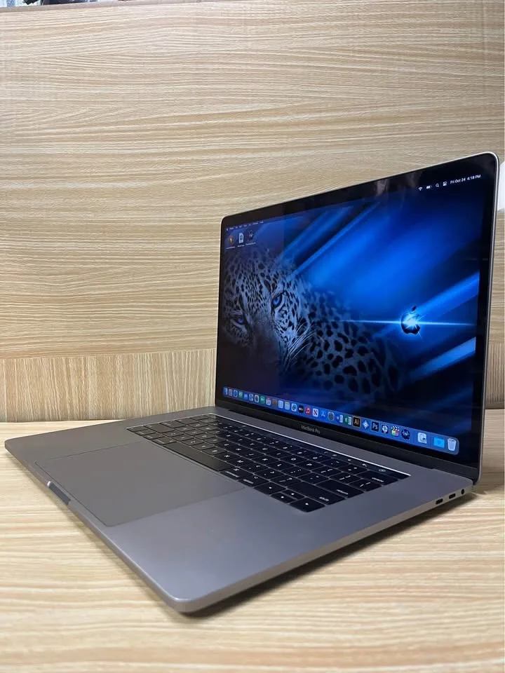 Like New Apple MacBook Pro 15” Touchbar image indicator(3)