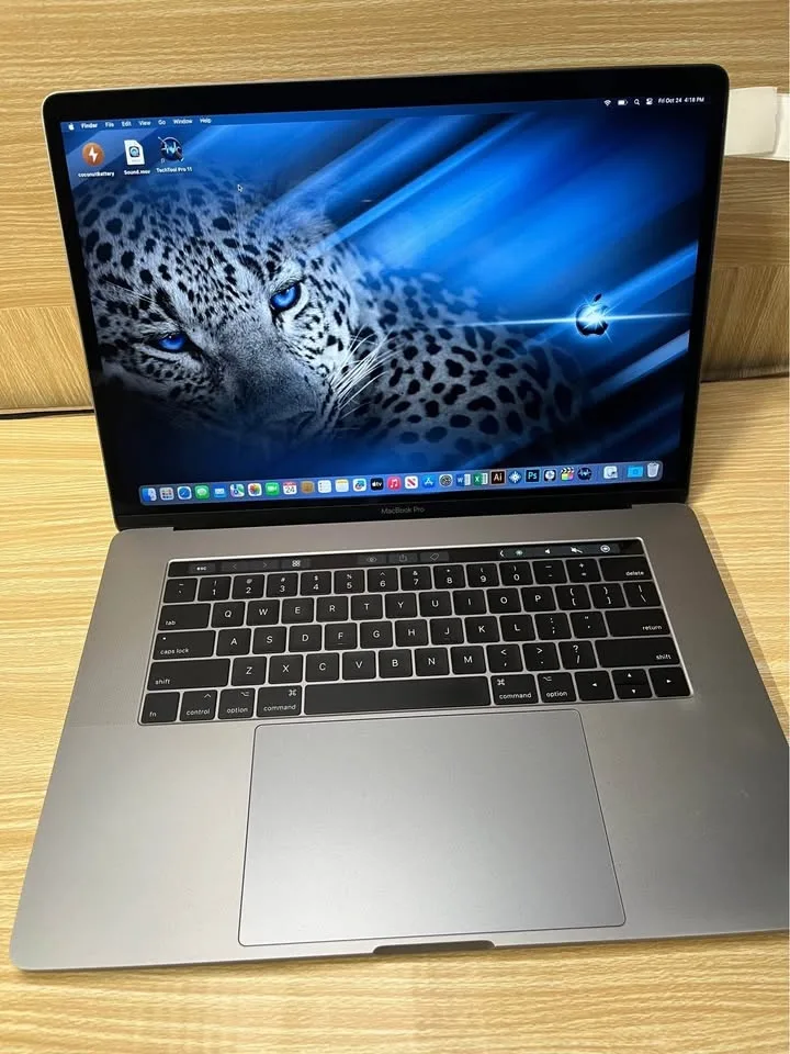 Like New Apple MacBook Pro 15” Touchbar image indicator(4)