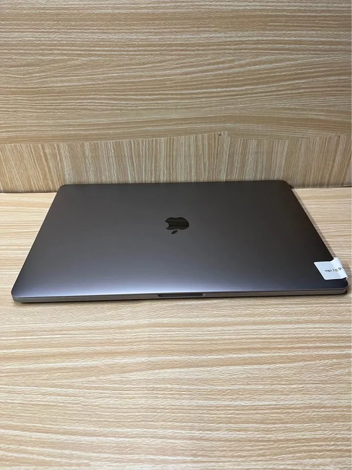 Like New Apple MacBook Pro 15” Touchbar image indicator(6)