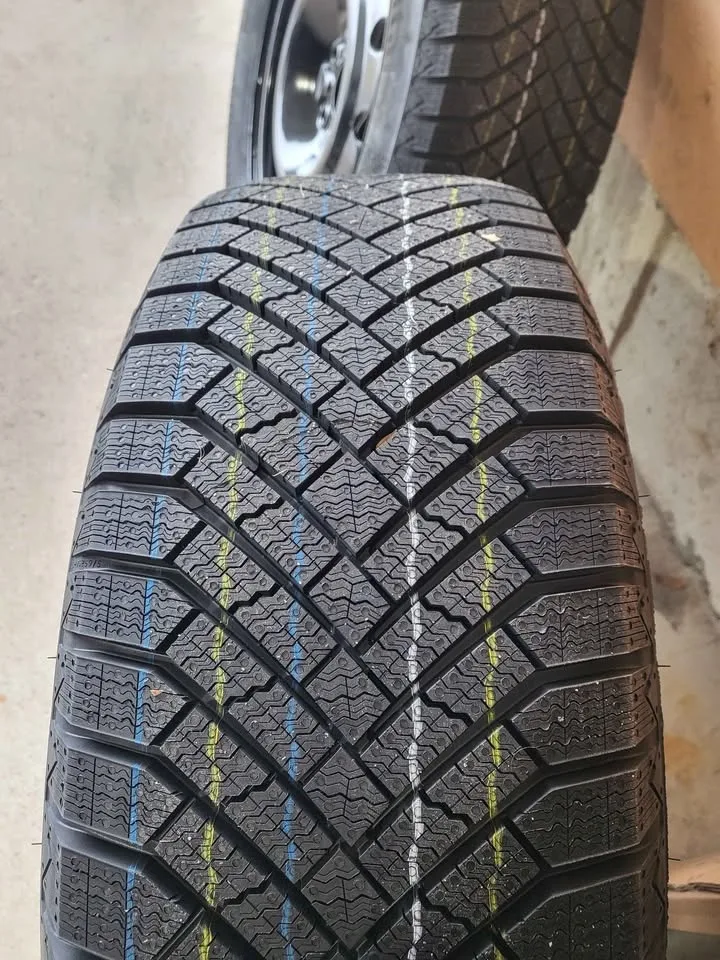 215/65/16 Continental Viking Contact 8 image indicator(3)