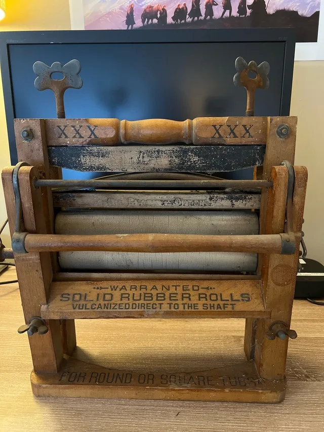 Cummer-Dowswell Wash Wringer image indicator(3)