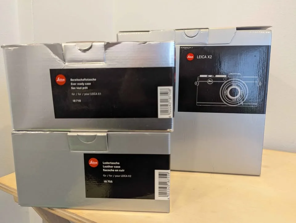 Leica X2 compact camera image indicator(2)