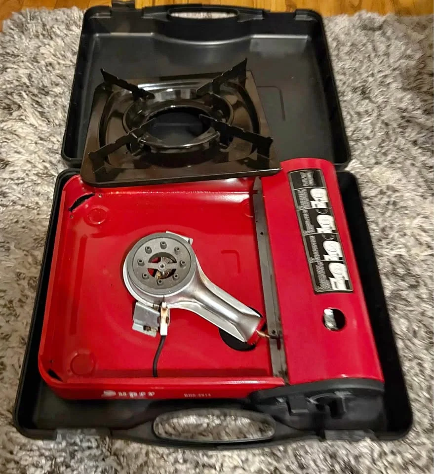 Gas stove