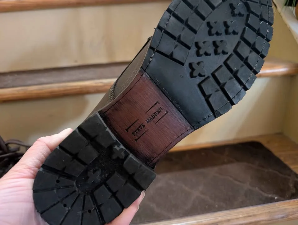 Steve Madden Viktor Gray Leather Boots Size 9D image indicator(2)