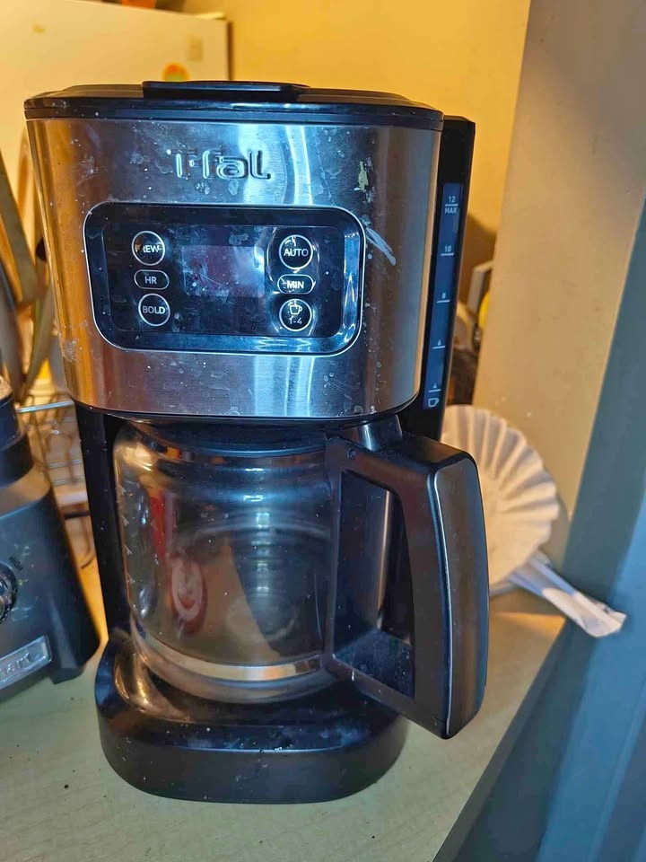 T-Fal 12 Cup coffee
