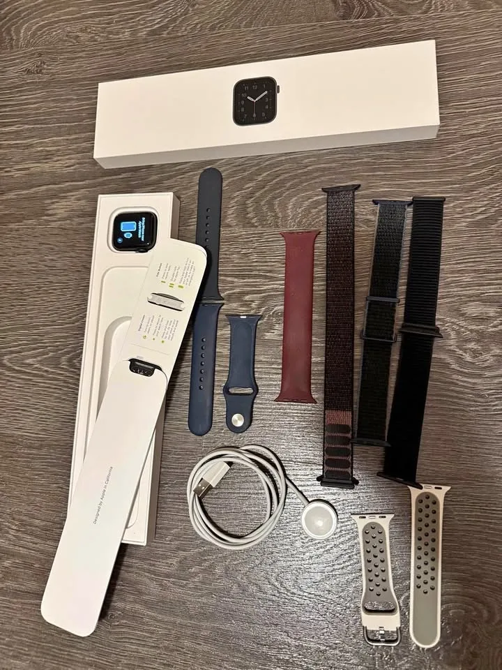 Apple Watch Series 6 (A2351) 44mm – 91% Battery + Charger, Box &