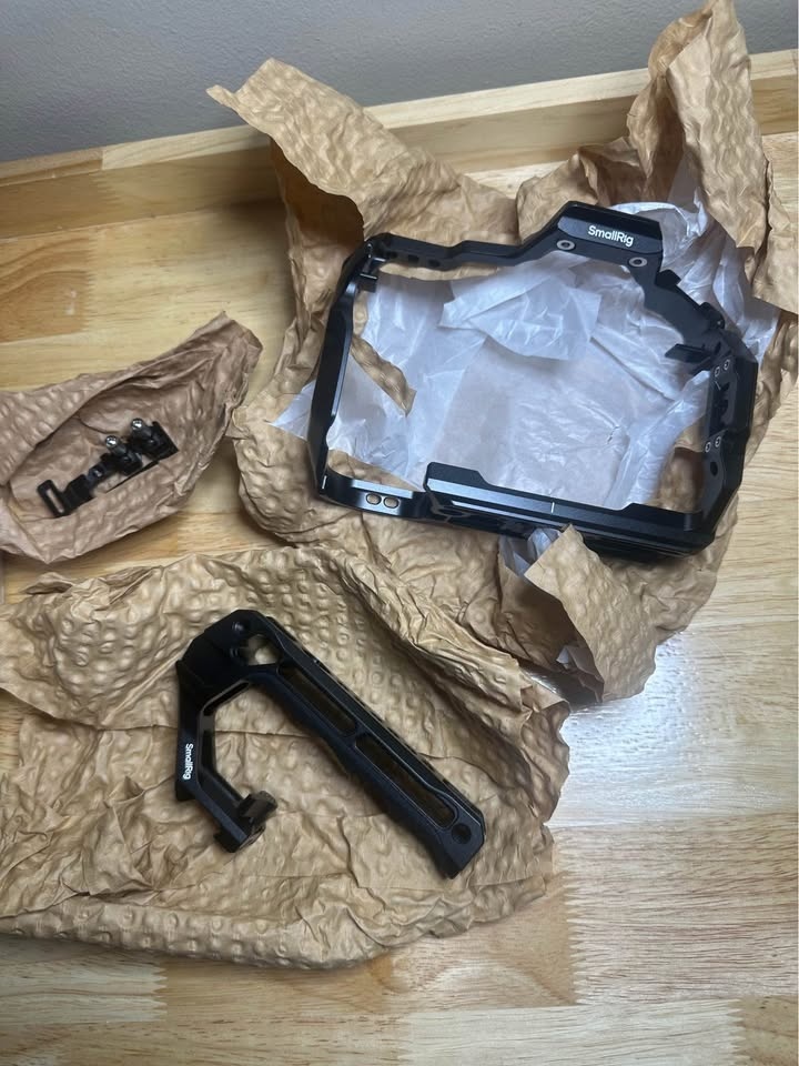 SmallRig R6 II Hawklock Camera Cage Kit - photo 2