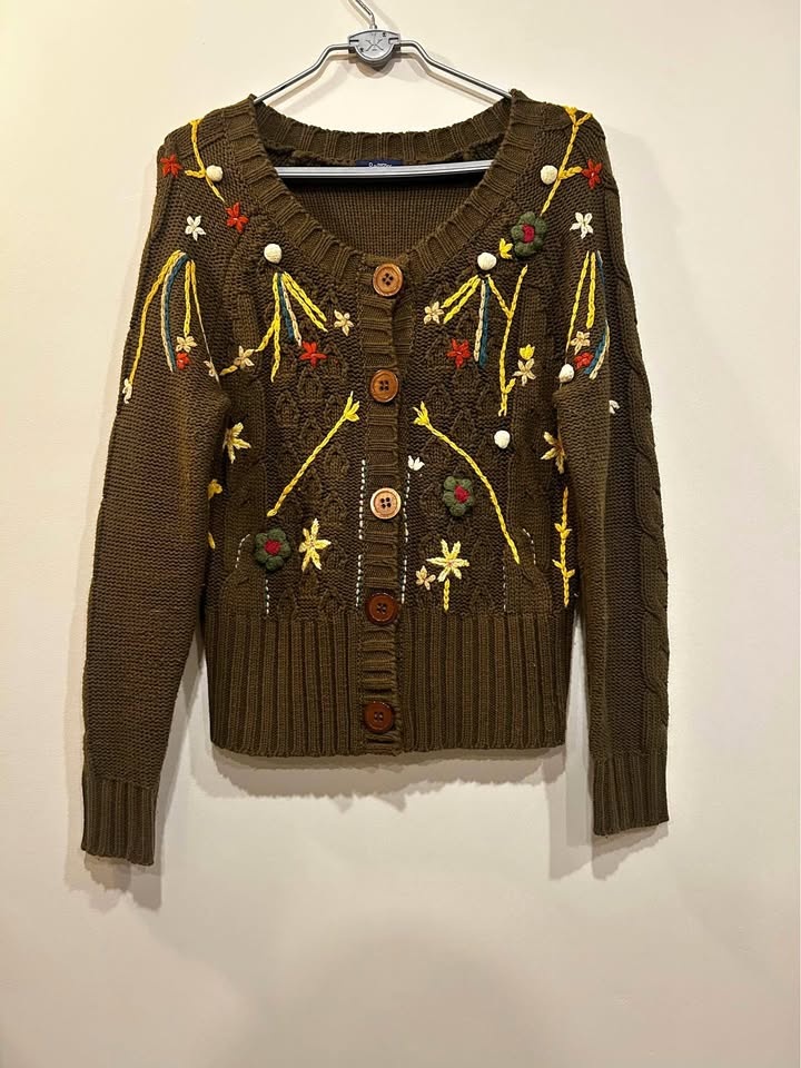 Embroidered cardigan