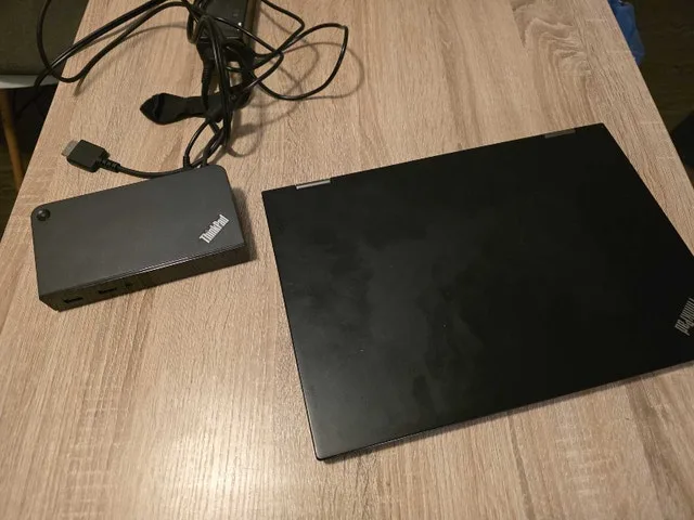 ThinkPad X1 Yoga (1st Gen) - 1440P, 512GB, 8GB RAM, new battery image indicator(4)