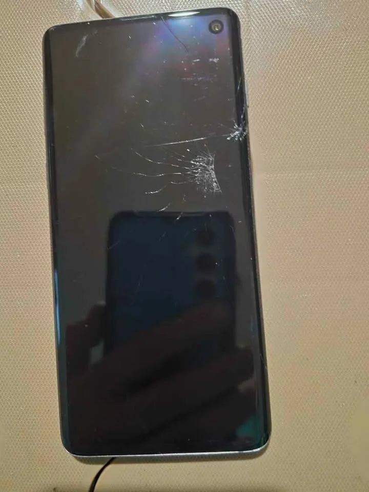 Samsung S10 128gb image indicator(5)