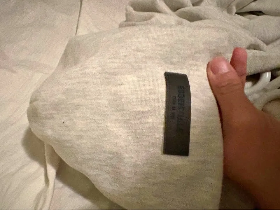 Light oatmeal essentials hoodie