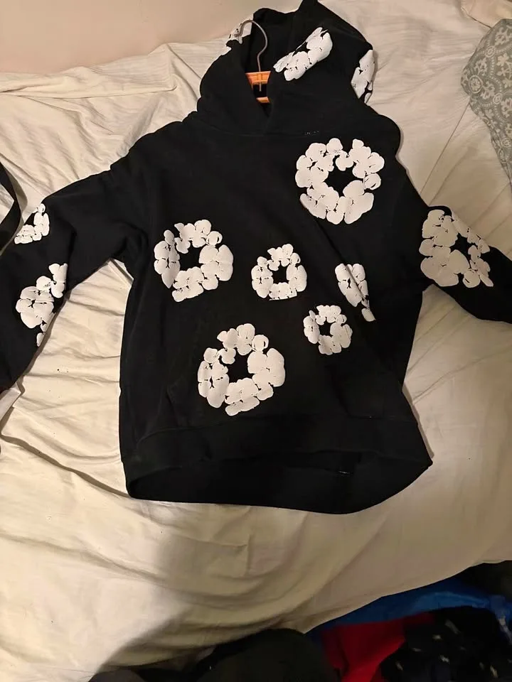 Denim tears size small