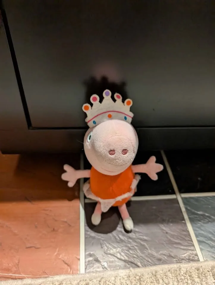 Ty Princess Peppa Pig image indicator(2)