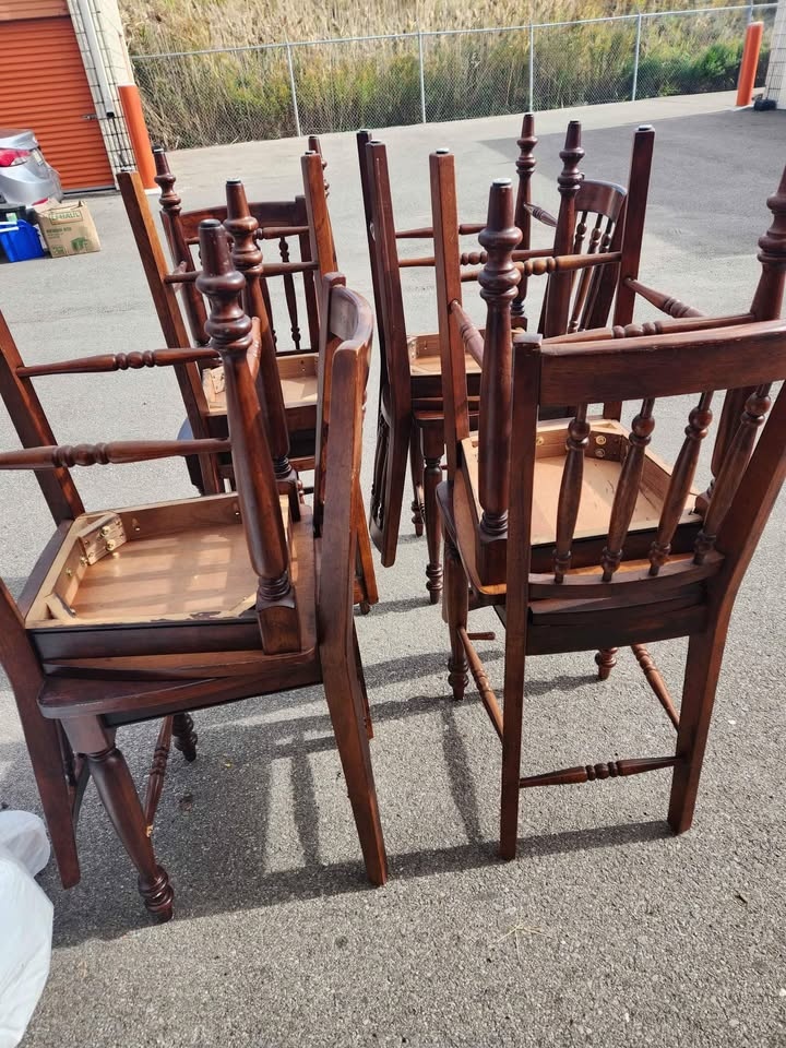 Expandable dining table with 8 chairs - Wood - photo 2
