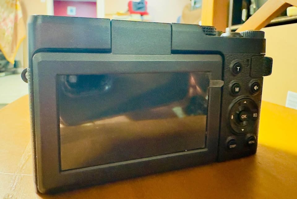 K100 Digital Camera - photo 5
