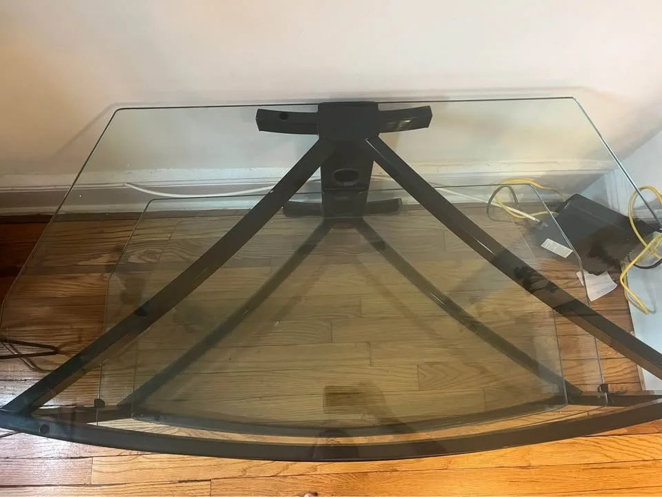 Glass TV Stand image indicator(3)