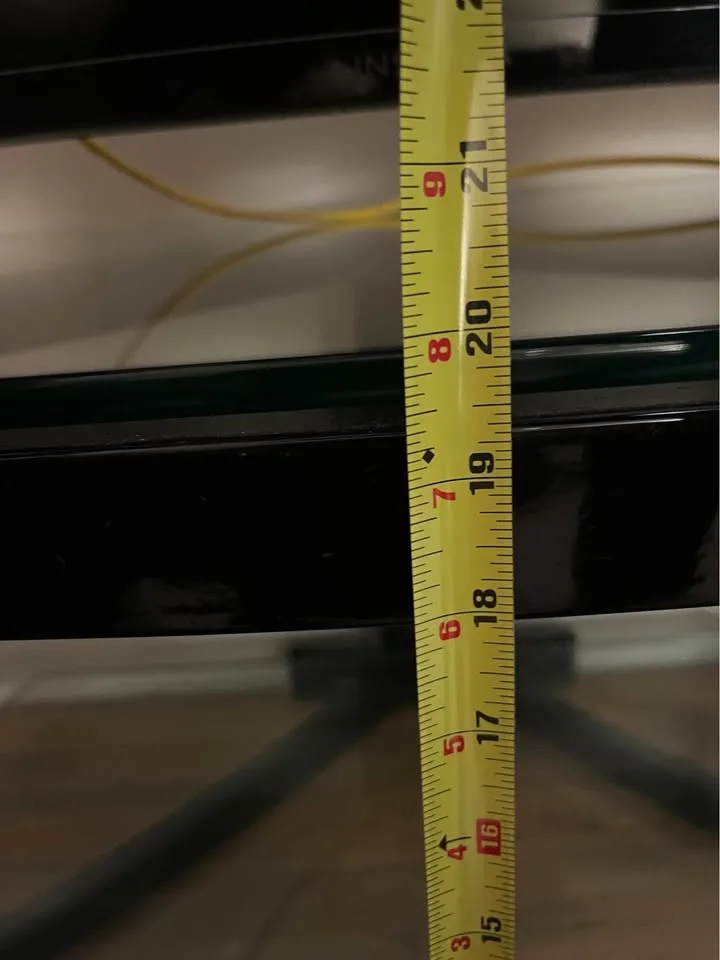 Glass TV Stand image indicator(7)