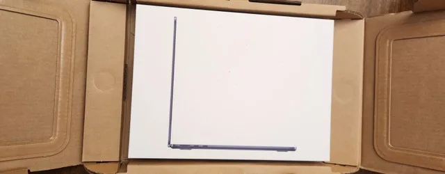 Brand New Sealed MacBook Air M4 (16GB RAM) | Unopened box! image indicator(6)