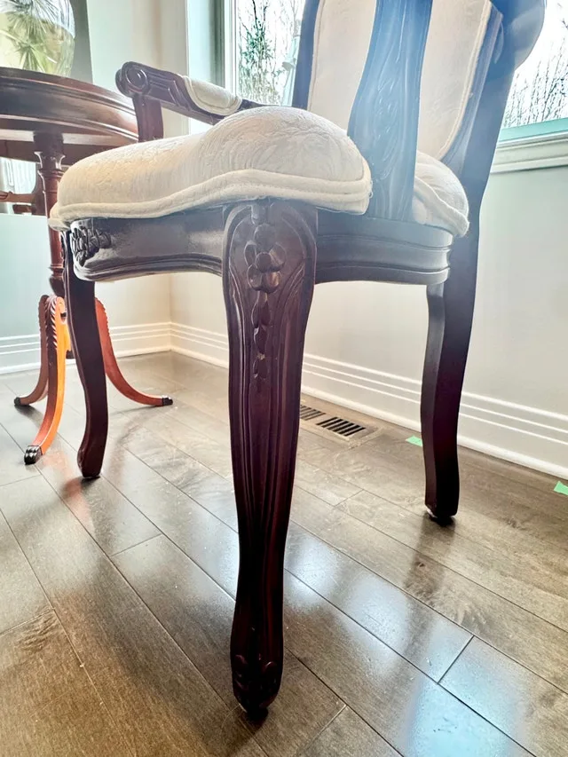 Queen Ann Accent Chairs - Like New image indicator(3)