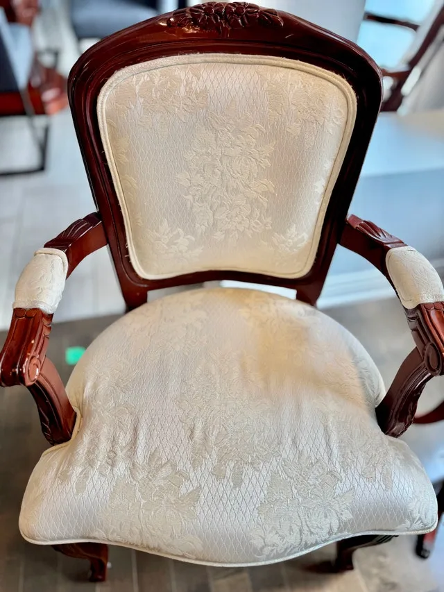 Queen Ann Accent Chairs - Like New image indicator(7)