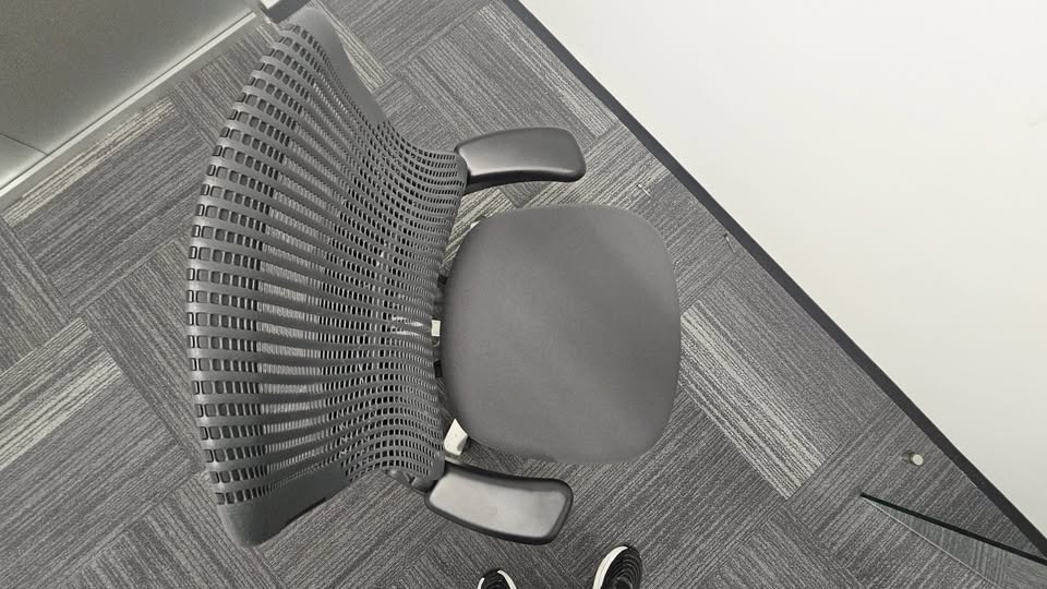Generation Chair by Knoll Herman Miller - 8 Chairs - photo 4