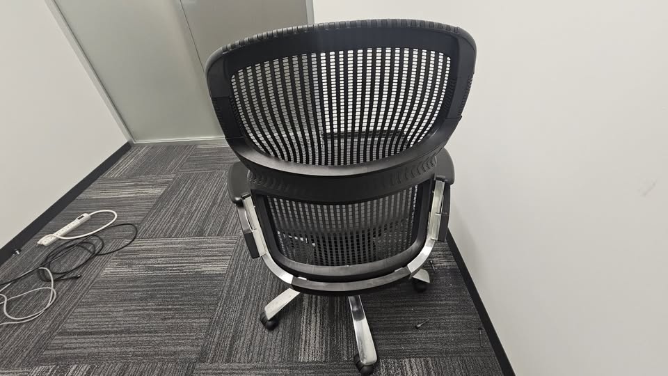 Generation Chair by Knoll Herman Miller - 8 Chairs - photo 5