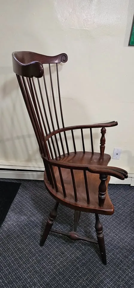 High Comb Back Windsor Chair image indicator(4)