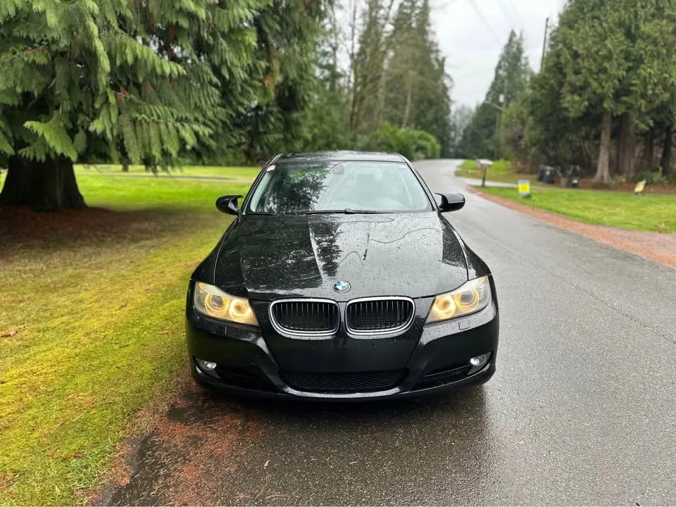 2009 BMW 3 Series image indicator(2)