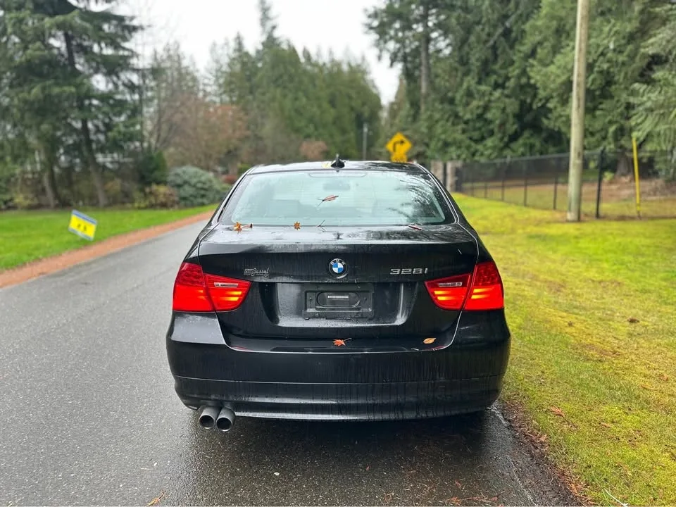 2009 BMW 3 Series image indicator(6)