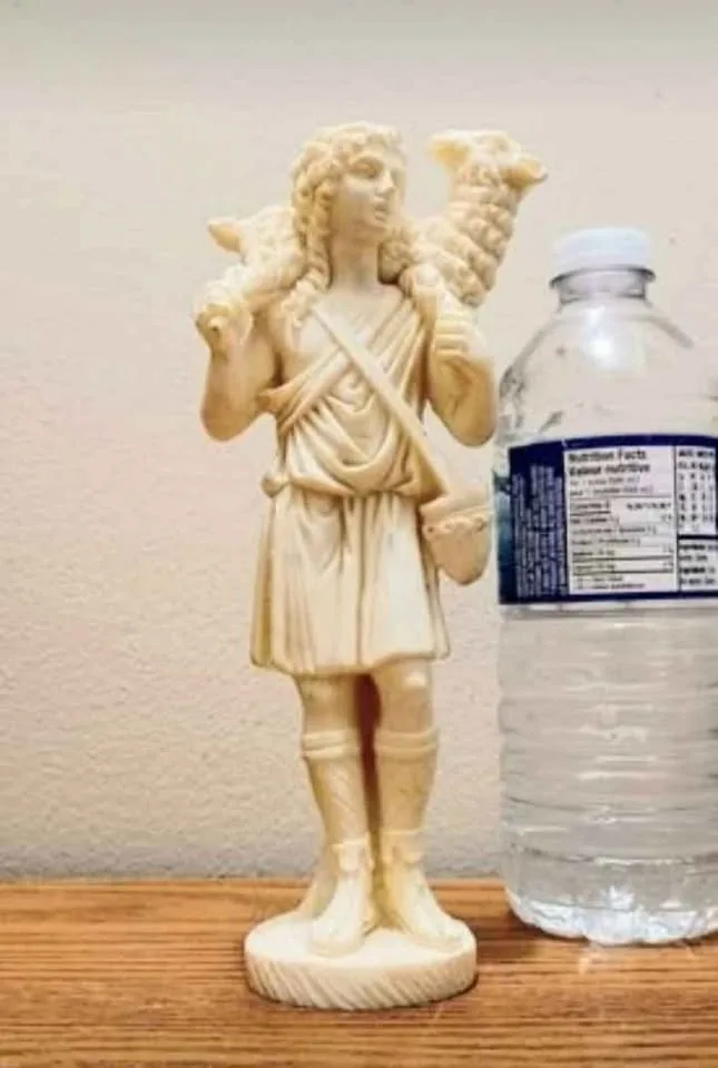 Vintage Signed A.Lucchesi The Good Shepherd Statue image indicator(8)