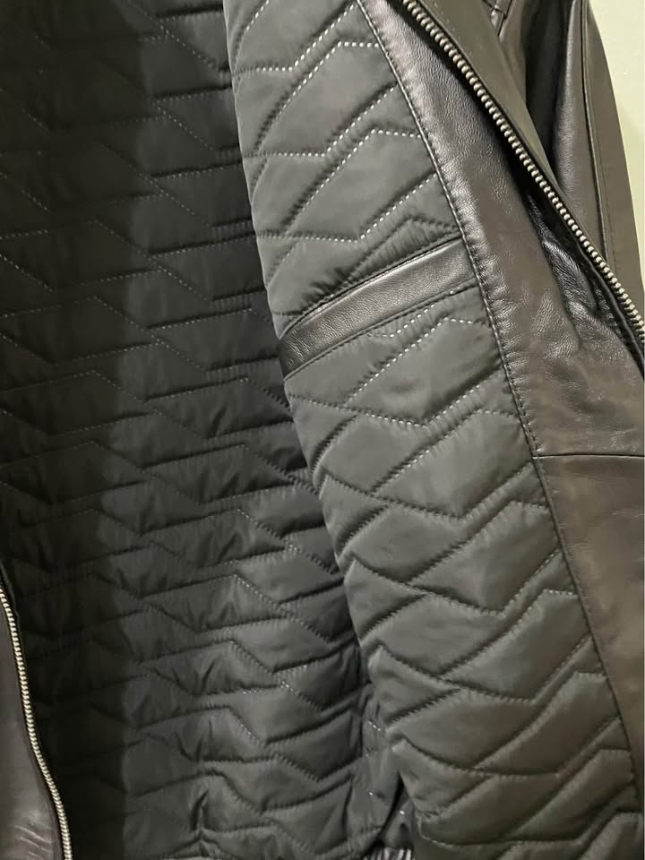 Leather jacket (2) - photo 3