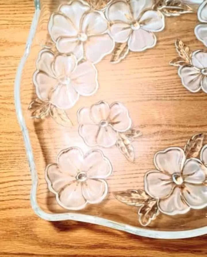 Large German Walther Glas Frosted Crystal Platter image indicator(5)