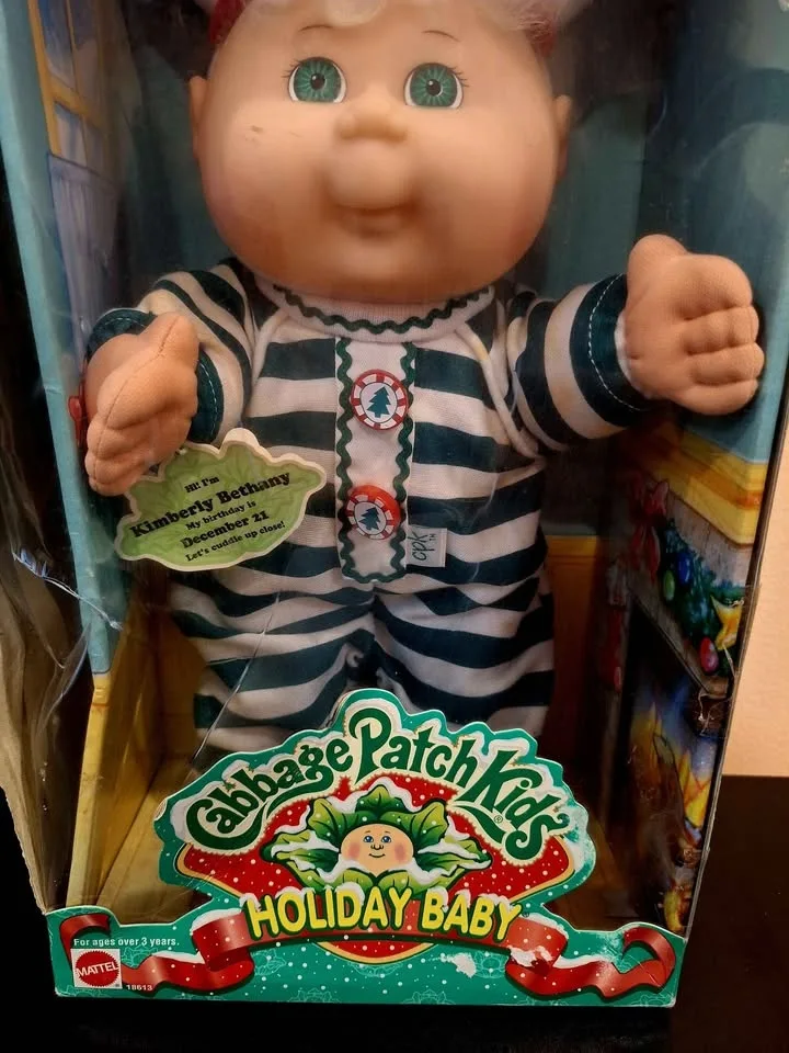 Vintage 1998 CABBAGE PATCH KIDS Holiday Kimberly image indicator(2)