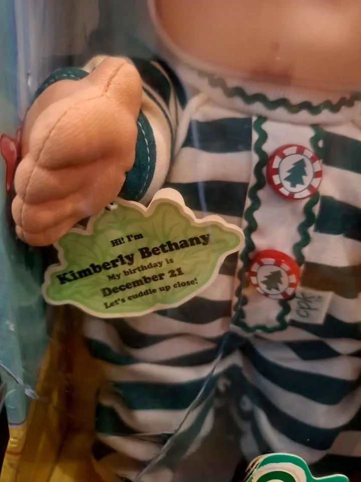 Vintage 1998 CABBAGE PATCH KIDS Holiday Kimberly image indicator(4)