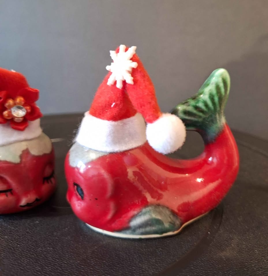 Vintage red and green glazed dolphins fish. - photo 2