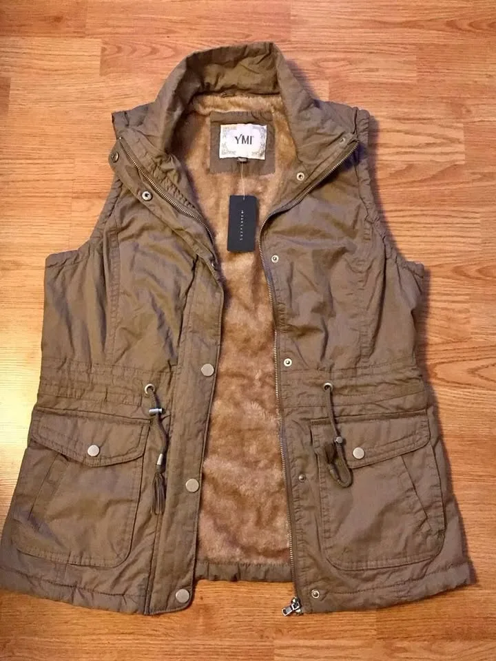 YMI Hooded Vest Plush Lined Zip Up, size L