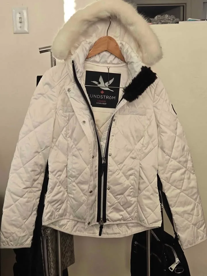 Linda Lundström Women Winter Jacket image indicator(7)