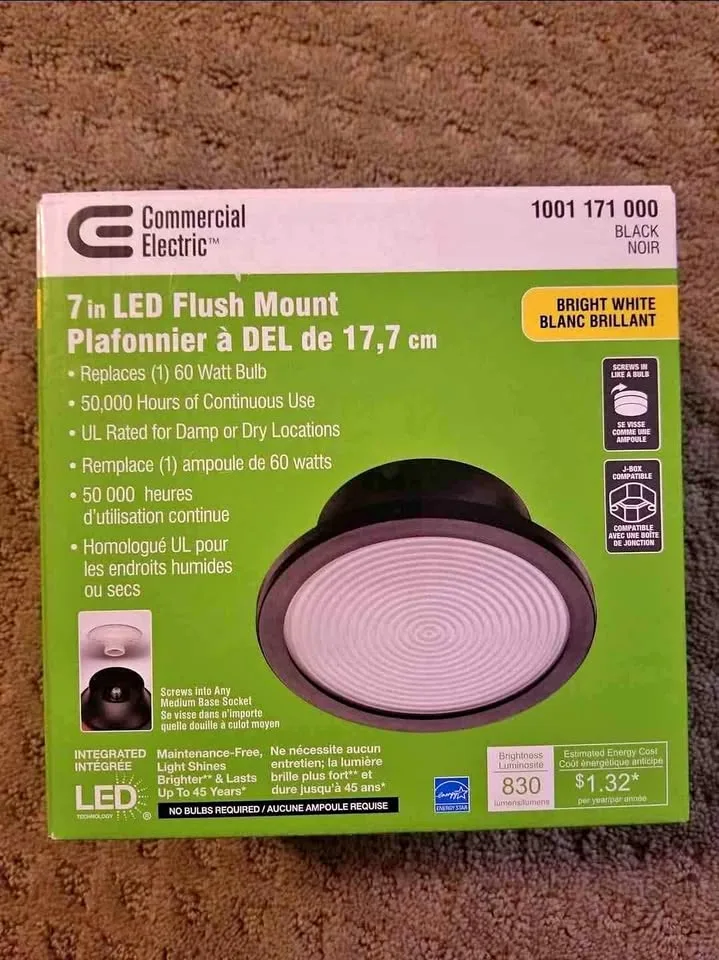 7 in LED Flush Mount thumbnail